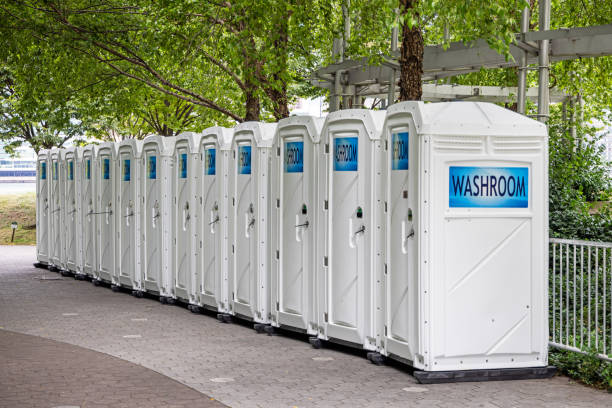 Best Porta potty delivery and setup  in Falfurrias, TX